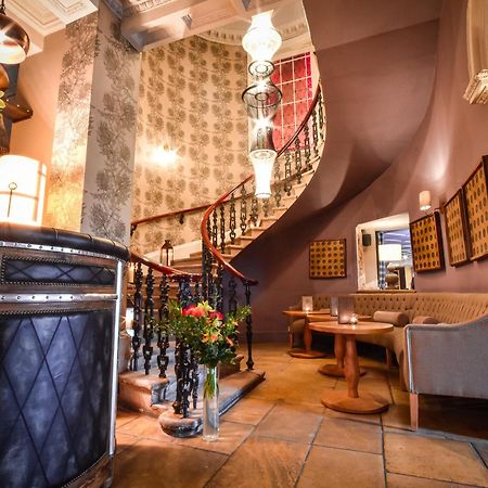 The Meadowpark Bar, Kitchen & Rooms Стерлинг Экстерьер фото