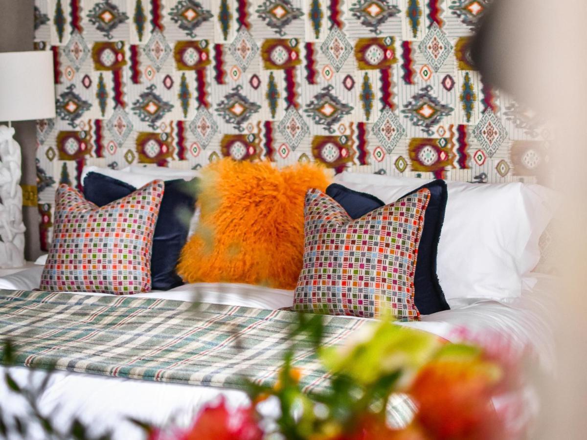 The Meadowpark Bar, Kitchen & Rooms Стерлинг Экстерьер фото