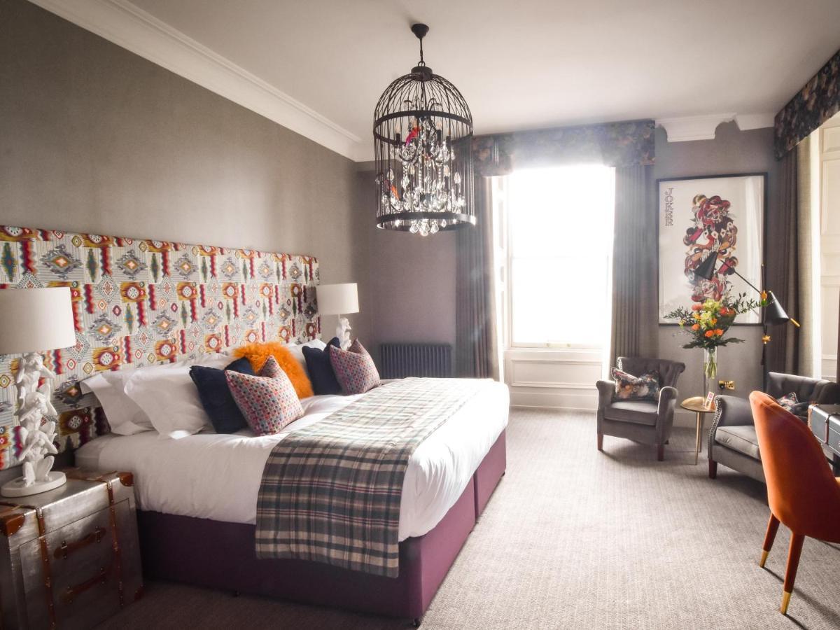 The Meadowpark Bar, Kitchen & Rooms Стерлинг Экстерьер фото